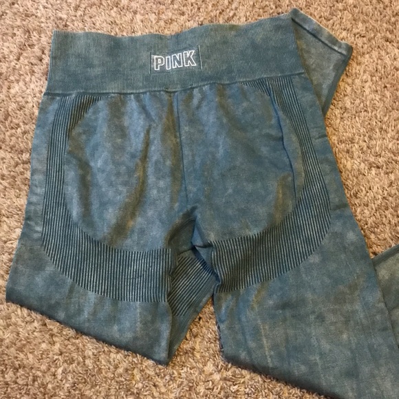 Victoria Secret/Pink Workout Leggings - Picture 2 of 4